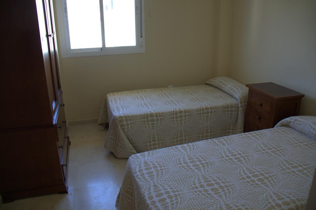 Apartamentos Turisticos Los Girasoles Espartinas Eksteriør billede