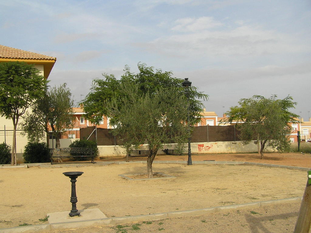 Apartamentos Turisticos Los Girasoles Espartinas Eksteriør billede