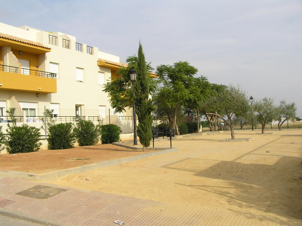 Apartamentos Turisticos Los Girasoles Espartinas Eksteriør billede